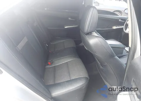 2014 Toyota Camry Se z USA, uszkodzony, nr VIN 4T1BF1FK8EU321916